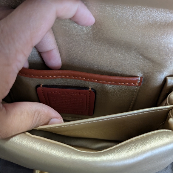 Coach Soft Pillow Tabby Shoulder Bag 18 Metallic Gold - Picture 5 of 8